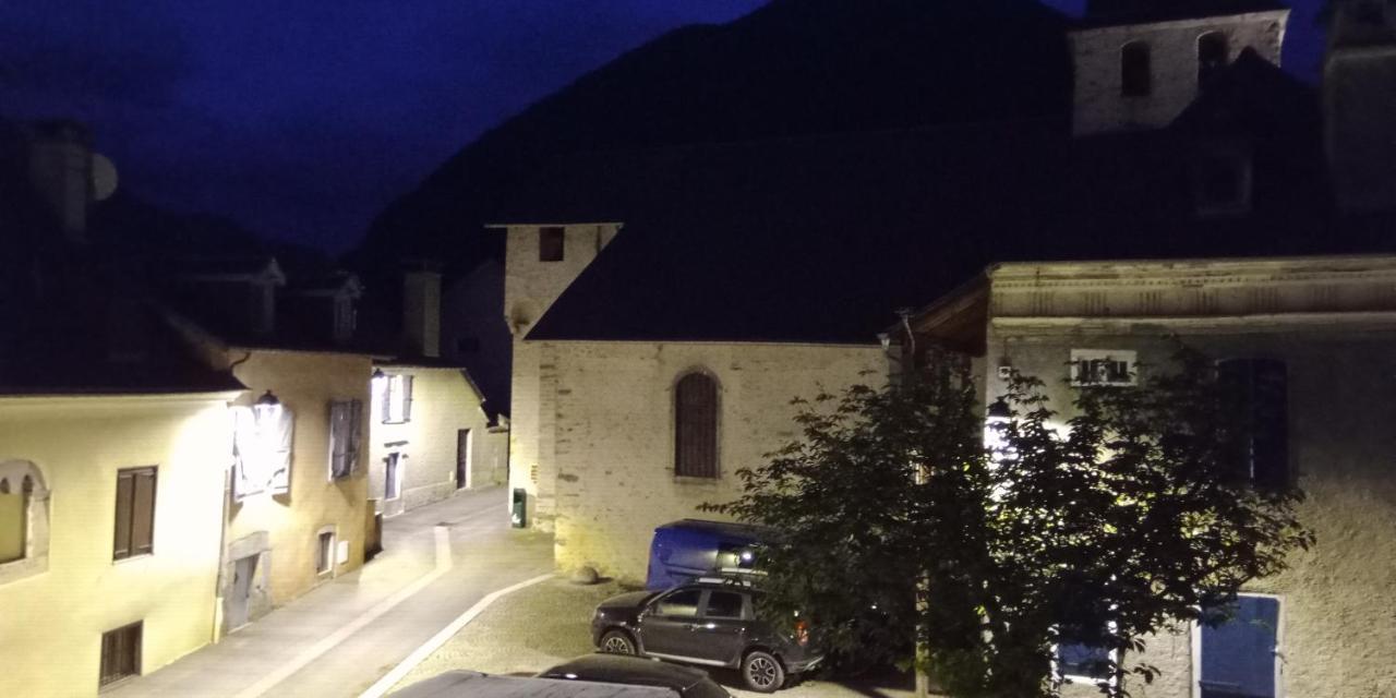 L'isard Apartment *